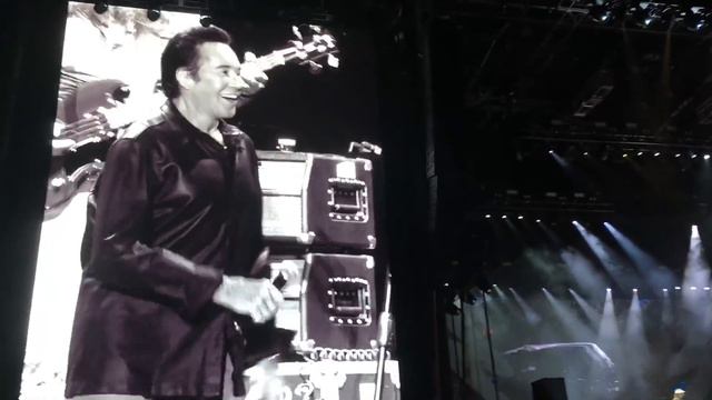 Black Keys and WAYNE NEWTON at Life Is Beautiful 2019 смотреть онлайн