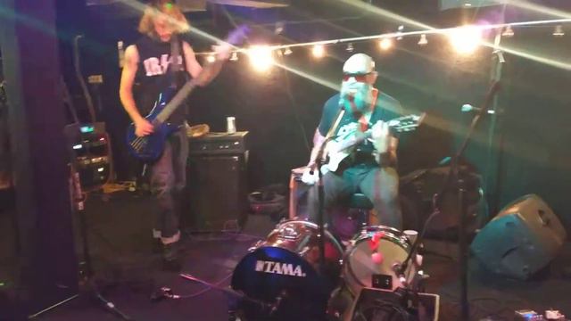 Rodeo Screams - Grainey's - Ingrid Pitt смотреть онлайн