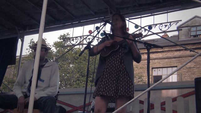 SOMMERFERIE OPSANG - Naja Skott Olesen смотреть онлайн