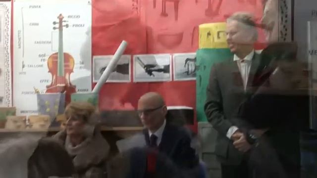 Visita del Ministro Cancellieri alla Scuola Gramsci di Roma смотреть онлайн
