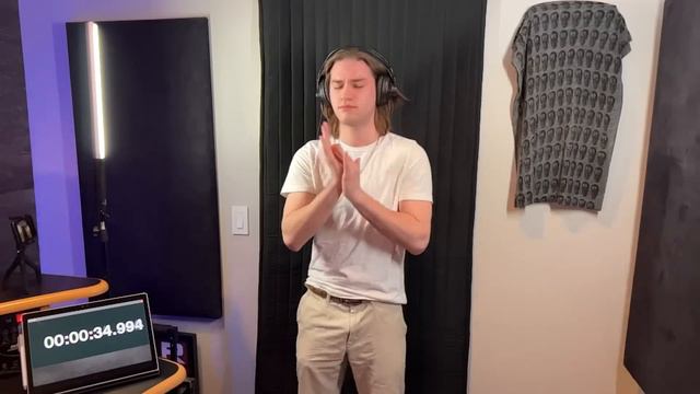 Most Claps In One Minute - 1140 | Guinness World Records