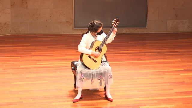 Tango En Skai By Roland Dyens (1955-2016)