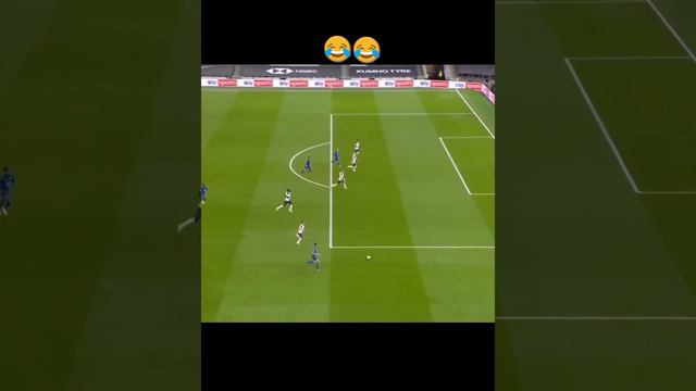 Azpilicueta send Reguilón back to Spain 😂😂😂 смотреть онлайн