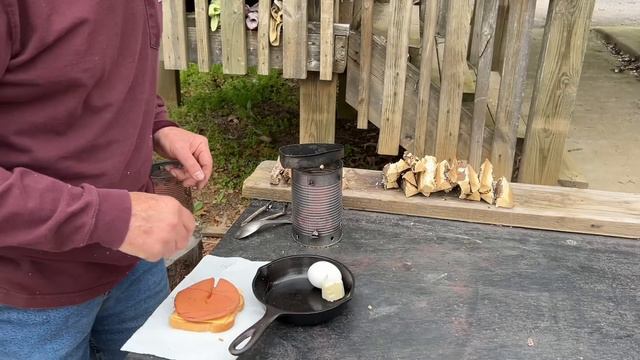 Pocketknife Made Hobo Stove, Cast Iron Skillet Egg Sandwich смотреть онлайн