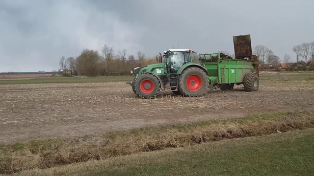 Loonbedrijf de vries vaste mest strooien смотреть онлайн
