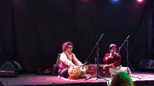 | Jhuki jhuki si nazar | Mehndi Hasan Jaipuri |Opera theatre | Holland | смотреть онлайн