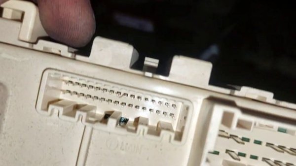 Мерцают светодиоды/biled на Kia ceed/cerato. Пути решения.