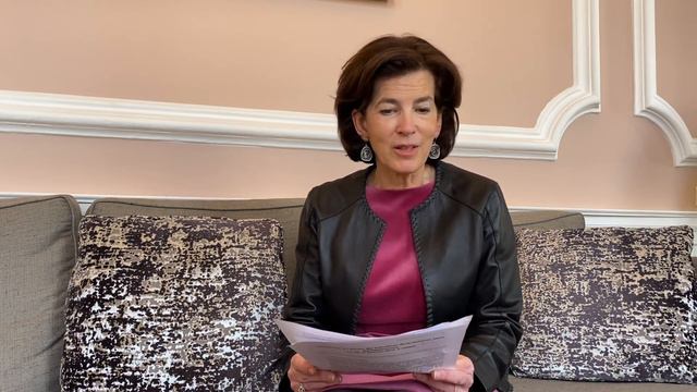 Message de la part de Madame Laurence Auer, Ambassadrice de France en Roumanie смотреть онлайн