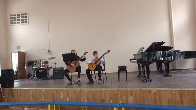 09 Дуэт гитаристов - А. Марэ «Парижский Гамэн» смотреть онлайн