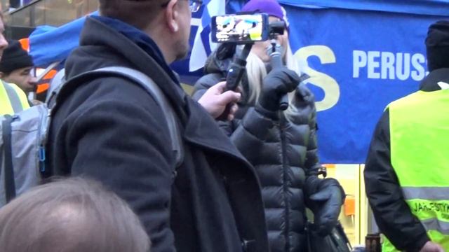 Laura Huhtasaari Jyväskylässä 26 1 2018 смотреть онлайн