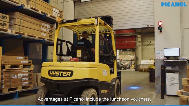 EN Testimonial Gregory - Warehouse Assistant Picanol смотреть онлайн
