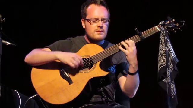 En T'Attendant / Antoine Dufour @ The Plaza Live Theatre 3/25/12 смотреть онлайн