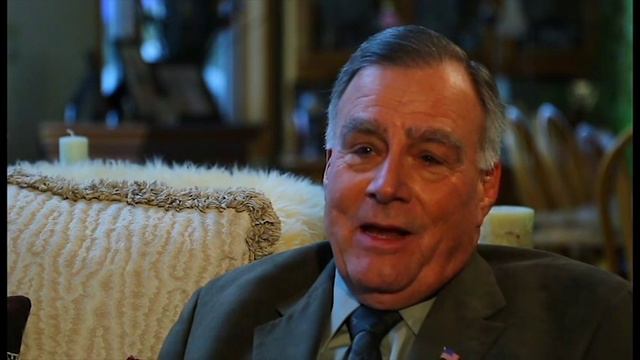 DAN HAPPEL on Eric Hoffer смотреть онлайн