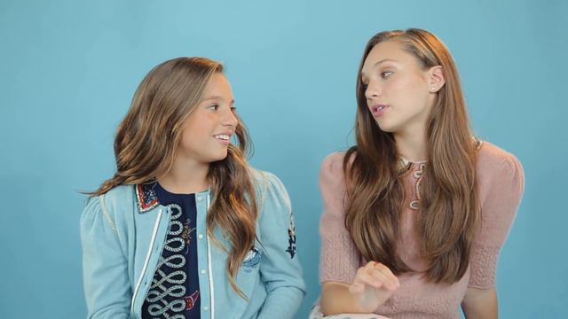 Maddie and Mackenzie Ziegler Share the Sweetest Sister Moment You've Ever Seen | Teen Vogue смотреть онлайн