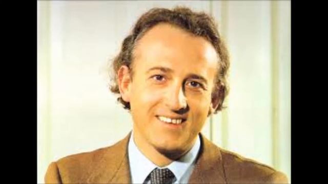 Schumann: "Aufschwung" Op.12 No. 2, Maurizio Pollini, piano смотреть онлайн