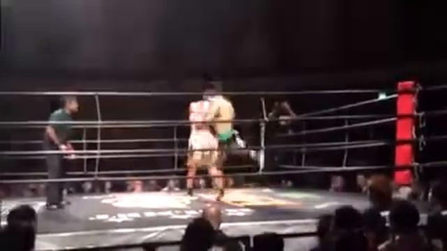 南野卓幸vs岩崎悠斗 DEEP KICK22 /9月28日