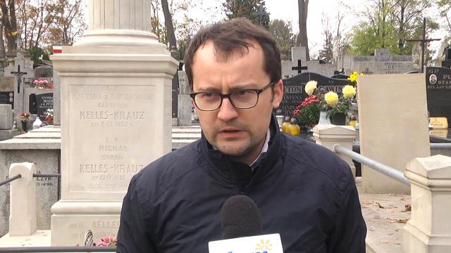 Został odnowiony nagrobek Rodziny Kelles-Krauz смотреть онлайн