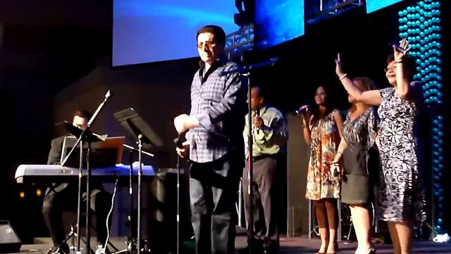 Nicky Cruz Iglesia Vida Cristiana смотреть онлайн