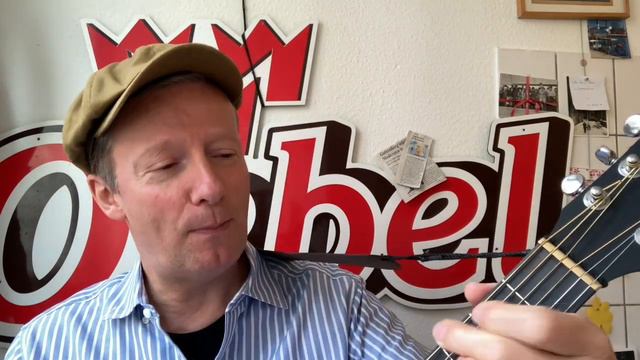Philipp Oebel singt Unger Krahnebäume - Lili Marleen op Kölsch - Text aus der Feder von Heinz Heger смотреть онлайн