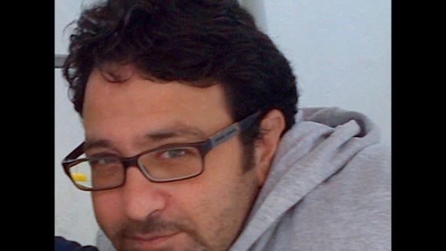 Mehdi -Tu Peux T'en Aller смотреть онлайн