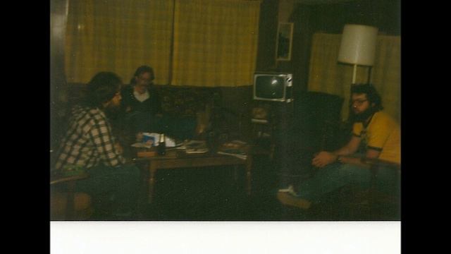 tom grizzly adams and the lazy bones band смотреть онлайн