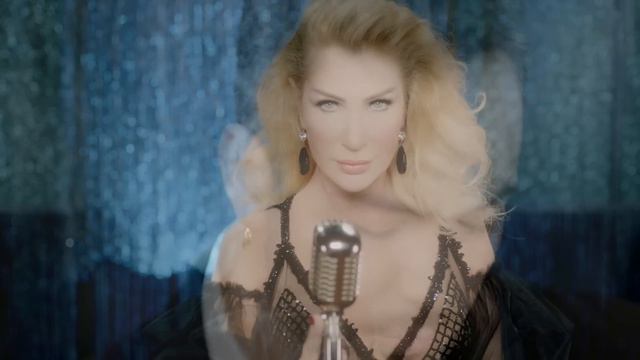 Seda Sayan & Cefi - Eisai Pantou (Seni Seviyorum) смотреть онлайн