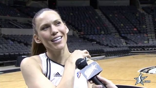 Erin Perperoglou - Media Day 5/18/09 смотреть онлайн