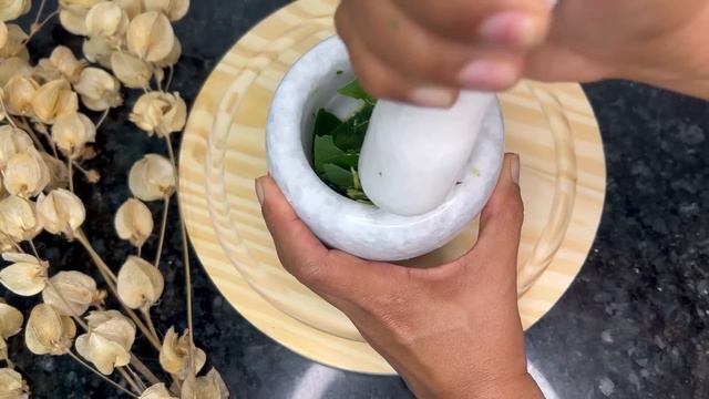 O CABELO CRESCE LOUCAMENTE E NÃO CAI, ESSE É O MELHOR REMÉDIO! APENAS 3 INGREDIENTES PODEROSOS