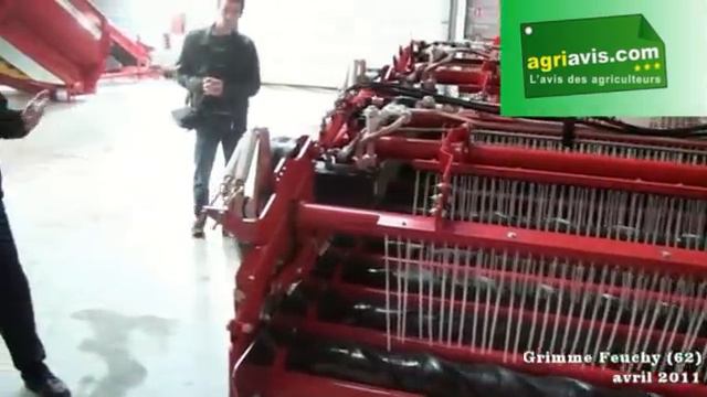Francis Escaffre, inspecteur commercial Grimme présente le déterreur смотреть онлайн