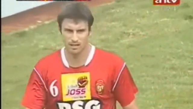 Luciano Theiler - Indonesia 2009-2010 -