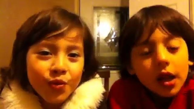 Debajo De Los Laureles смотреть онлайн