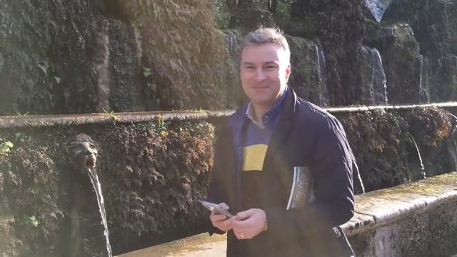 The Italian Enthusiast in Tivoli at Villa d'Este смотреть онлайн