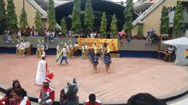 Banda de Guerra I A XIII gana I lugar en competencia смотреть онлайн