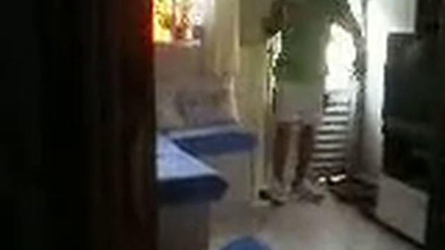 Roberto fritando o rebolation em casa .... смотреть онлайн