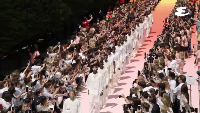 即睇Virgil Abloh 首個Louis Vuitton 男裝系列｜Style｜Esquire HK смотреть онлайн