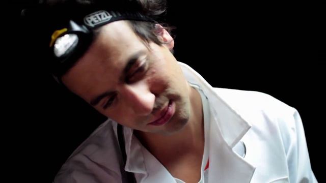 Max Boublil - Chatroulette english subs (Click CC) смотреть онлайн