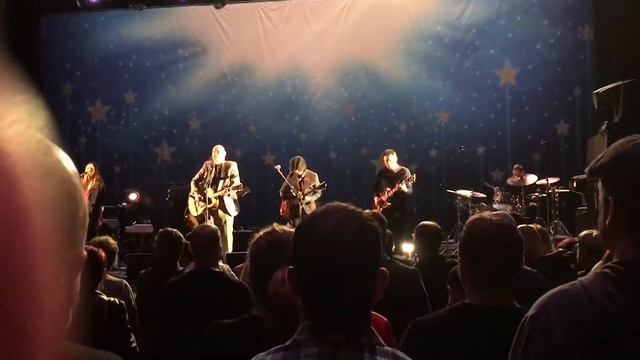 Smashing Pumpkins - Happy Birthday / Araminthine (Live) 2016/03/26 Los Angeles with James Iha смотреть онлайн