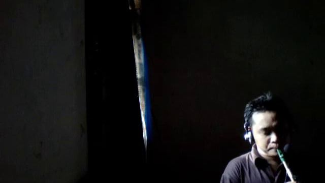 Me playing "Rendez-vous à Paris" by Jean Michel Jarre feat Sharon Corr смотреть онлайн