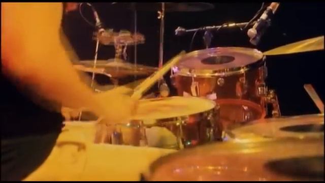 Led Zeppelin - John Bonham in The Song Remains the Same смотреть онлайн