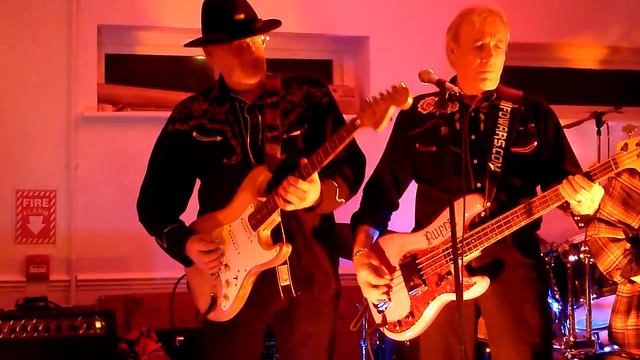 Nick Simper & The Good Old Boys - In the Midnight Hour (16.11.2013, Oxhey Hall, Watford, London) смотреть онлайн