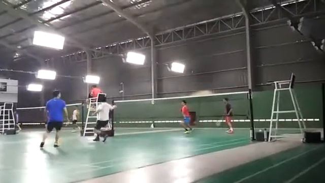 Badminton Artha Gading. Andrew / Marco vs Andri / Hari смотреть онлайн