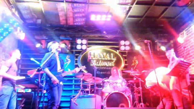 Can Bonomo-Resimdeki Gözyaşları