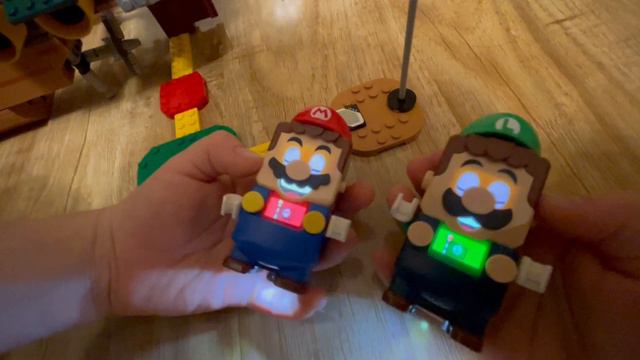 LEGO Super Mario Corabia lui Bowser смотреть онлайн