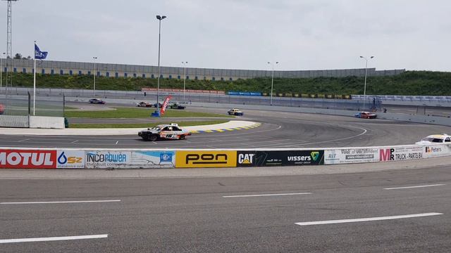 2litre Saloon Stockcar *Mauer Crash *