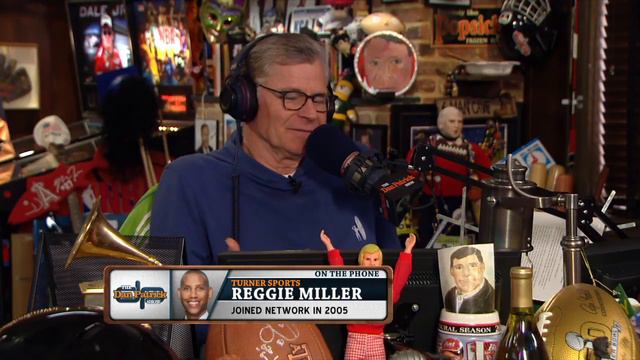That Time Reggie Miller Had To Ask Michael Jordan For a Signed Jersey (4/24/17) смотреть онлайн