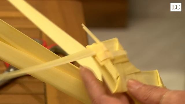 Aprende a hacer una palma para Domingo de Ramos смотреть онлайн
