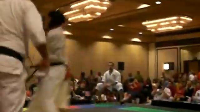 Adrian Galvan Vs James Lee 2010 PKC InterNationals Grand Champion Quarter-Final Match смотреть онлайн