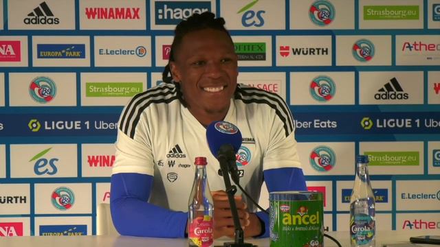 L'autre passion de Lebo Mothiba ! смотреть онлайн