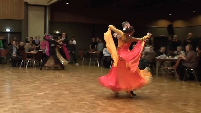 Paul Lorenz & Ekaterina Leonova bei der Landesmeisterschaft HGR S Standard 2012 смотреть онлайн