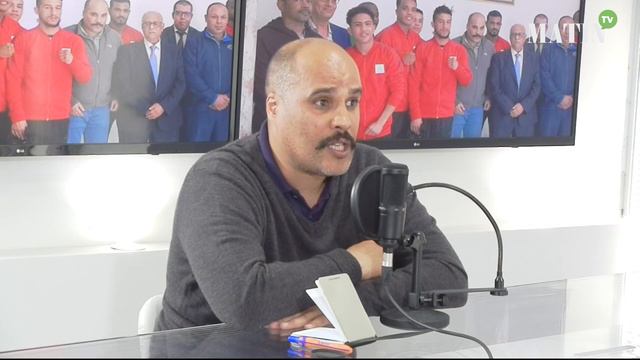 Offside : Entretien avec Mounir Barbouchi смотреть онлайн